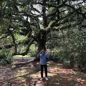 Meet your Posher, Logan